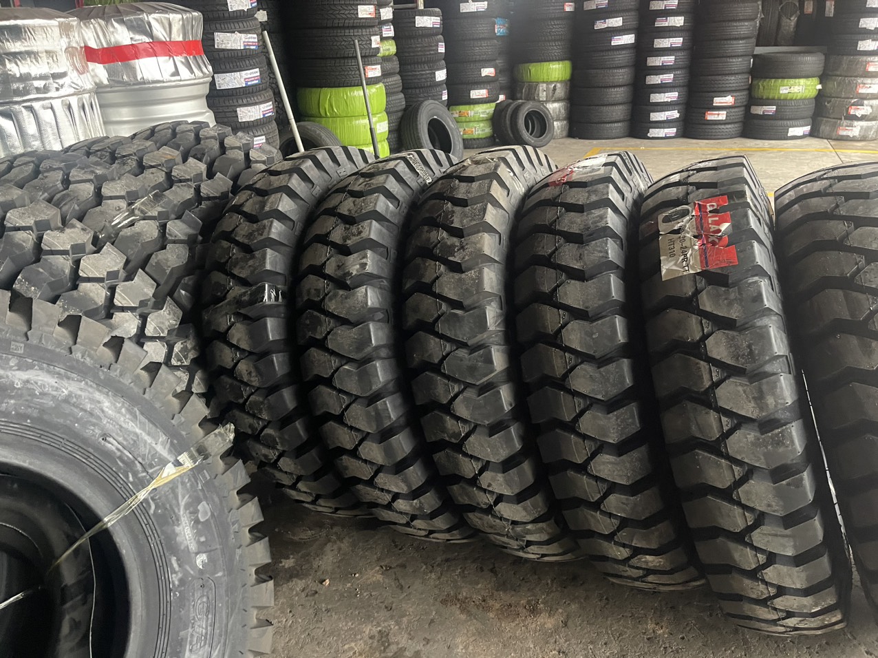 ĐẠI LÝ PHÂN PHỐI LỐP XE Ô TÔ TẠI LAI CHÂU - TP LAI CHÂU